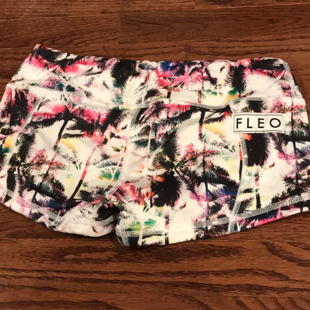 Fleo shorts